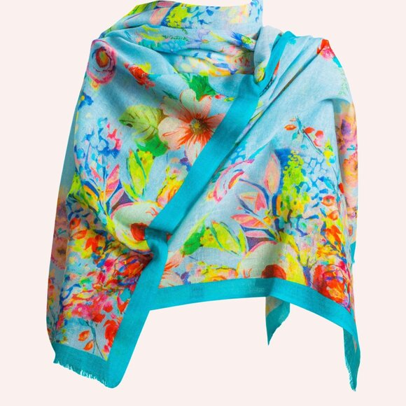 Green Pastel Wool Scarf - Picture 3 of 4